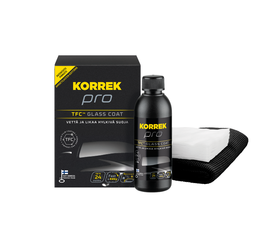 Kuvassa on KORREK Pro TFC Glass Coat 100 ml -tuulilasin pinnoite mustassa pullossa sen rinnalla olevan pakkauksen kanssa.